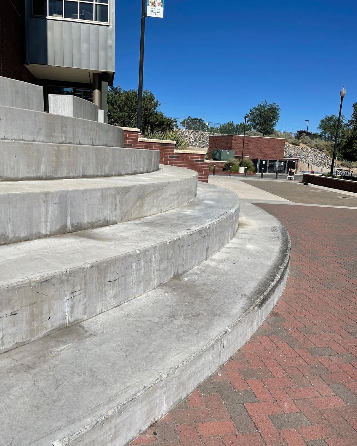 Image for skate spot University of Reno Nevada - 5 Block