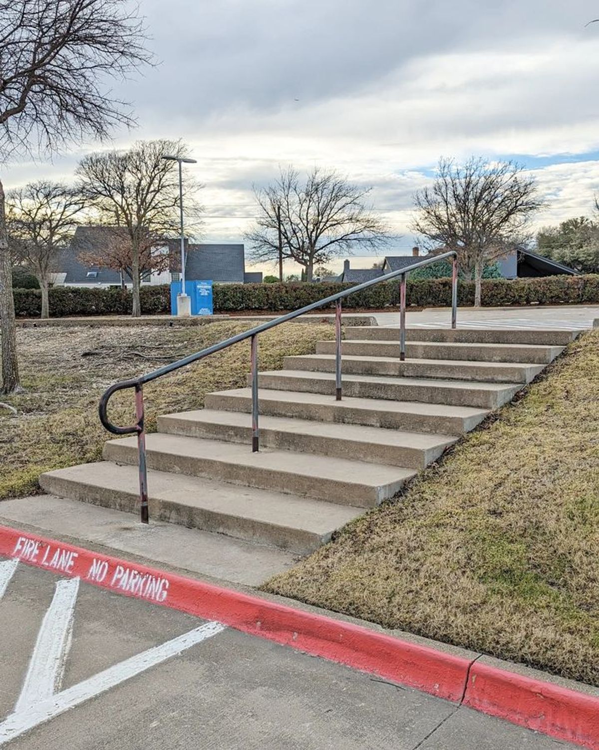 Image for skate spot Mitchell Elementary School - 9 Stair Rail