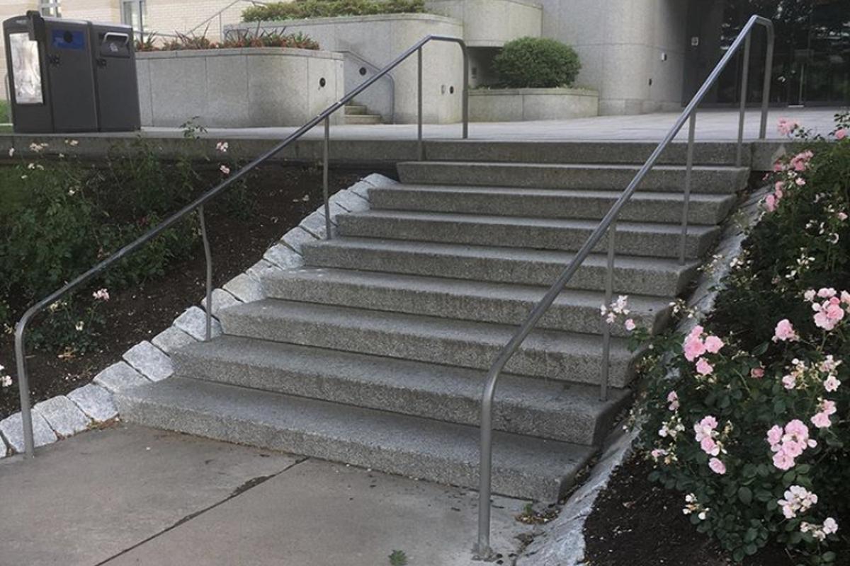 Image for skate spot Carnegie Mellon 9 Stair Rail