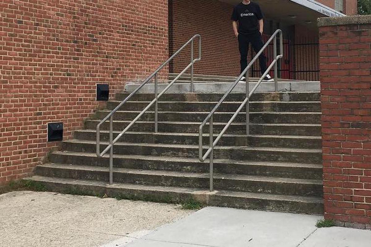 Image for skate spot Glen Burnie High School 10 Stair Rail