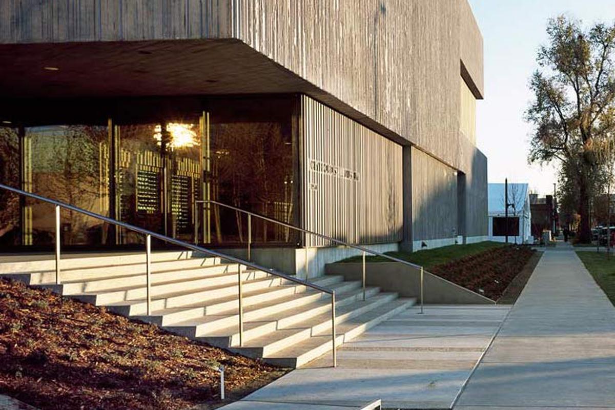 Image for skate spot Clifford Still Museum 10 Stair Rail