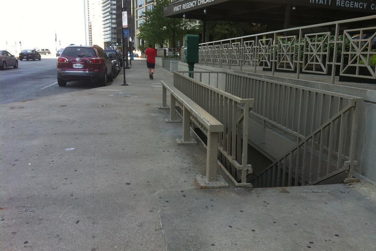 Image for skate spot Sidewalk Flat Rail