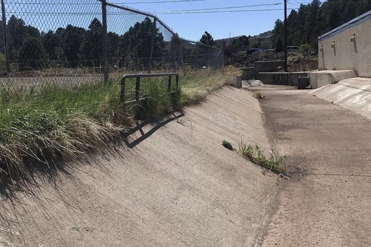 Image for skate spot Ditch To Rail