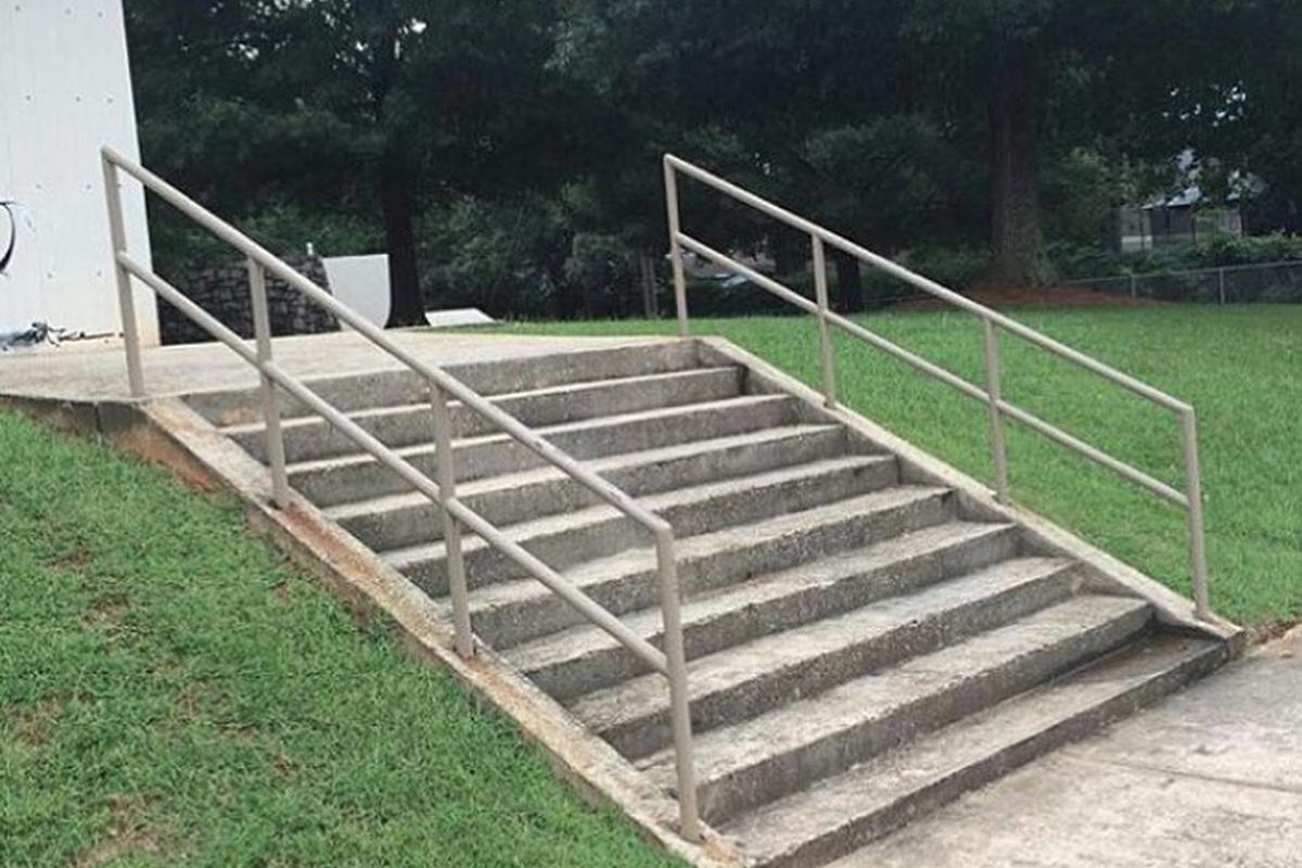 Image for skate spot 10 Stair Rail