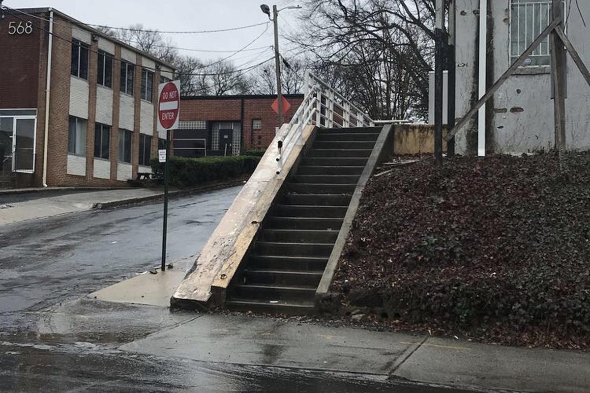 Image for skate spot Over Rail Into Bank