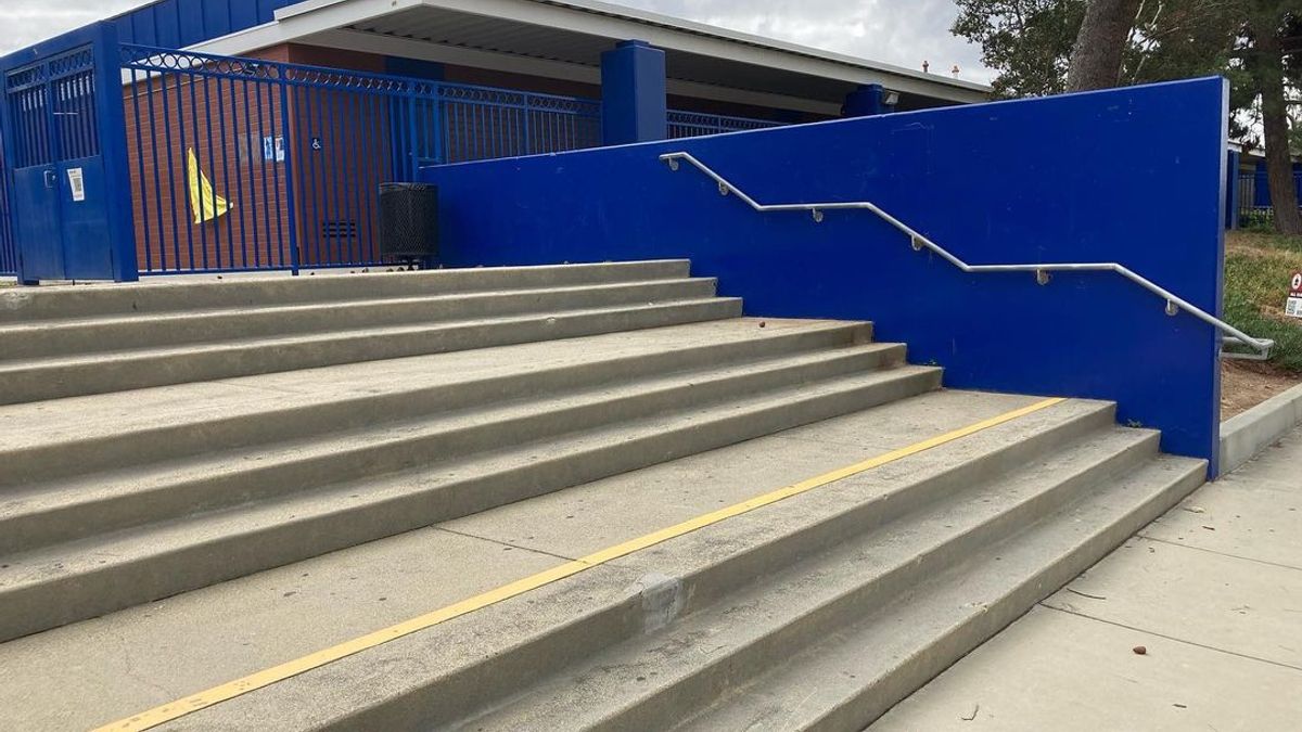 Image for skate spot San Dimas High School - Triple Set