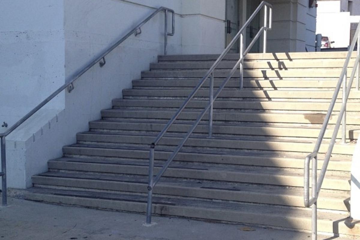 Image for skate spot Florence Nightingale 13 Stair Rail