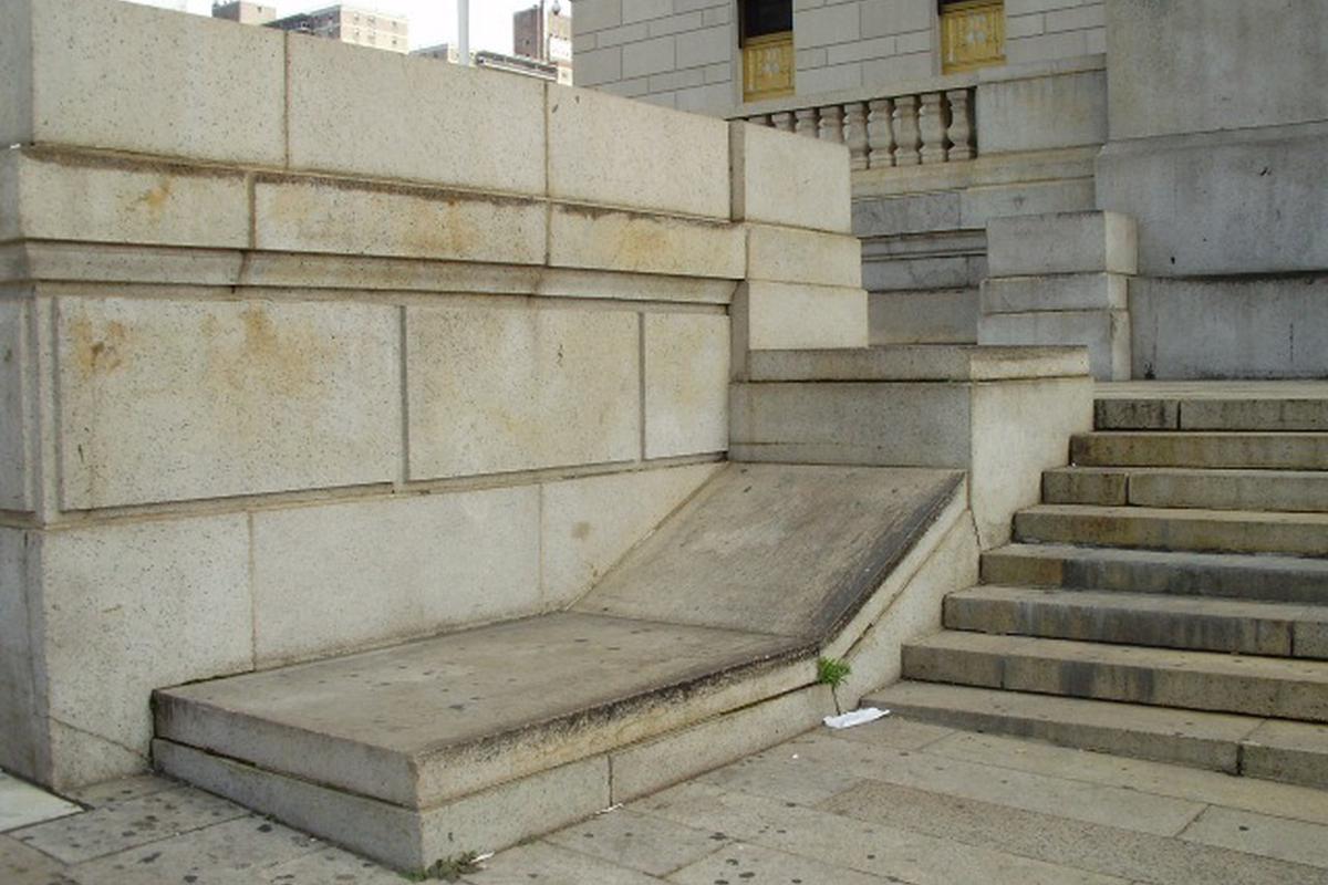 Image for skate spot Bronx Courthouse Ledge To Banks