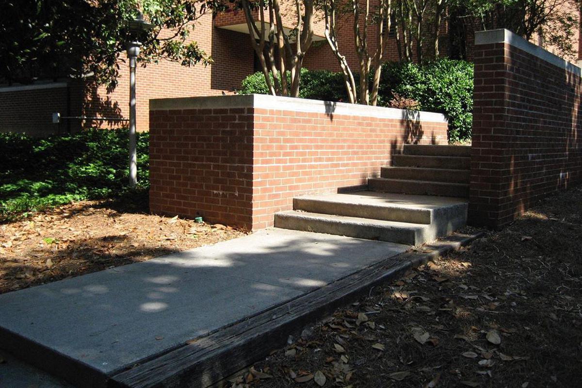 Image for skate spot Ga Tech 4 Flat 2 Out Ledge