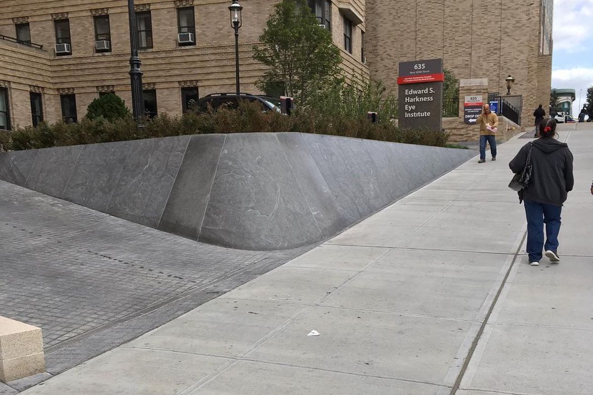 Image for skate spot Edward Harkness Wallrides