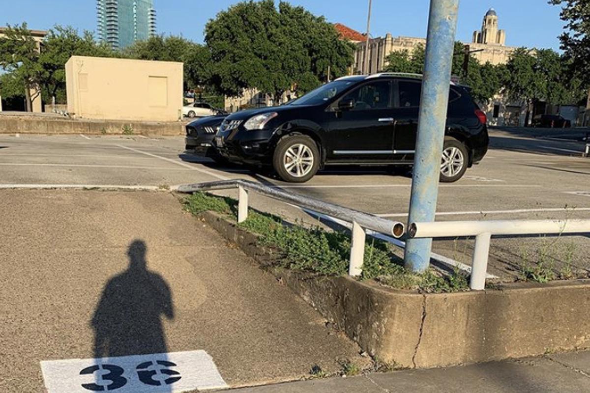 Image for skate spot Florence St Up And Out Rail