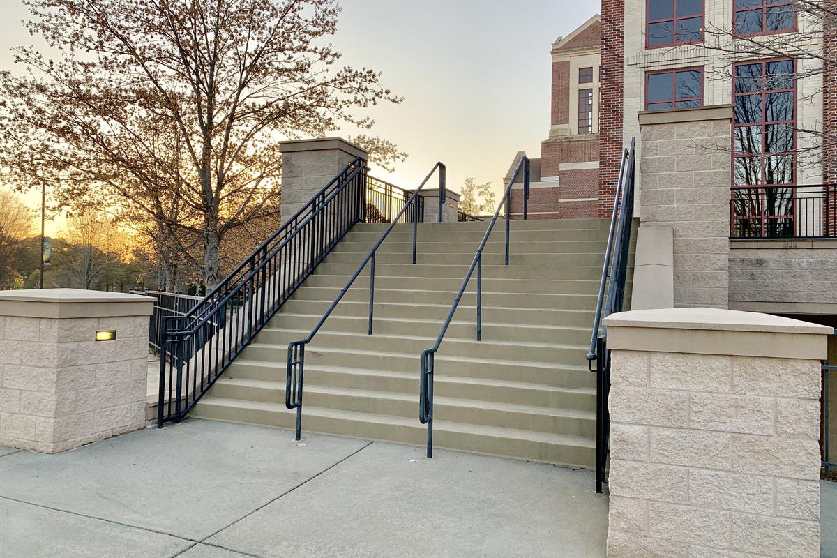 Image for skate spot Mt Pisgah 14 Stair