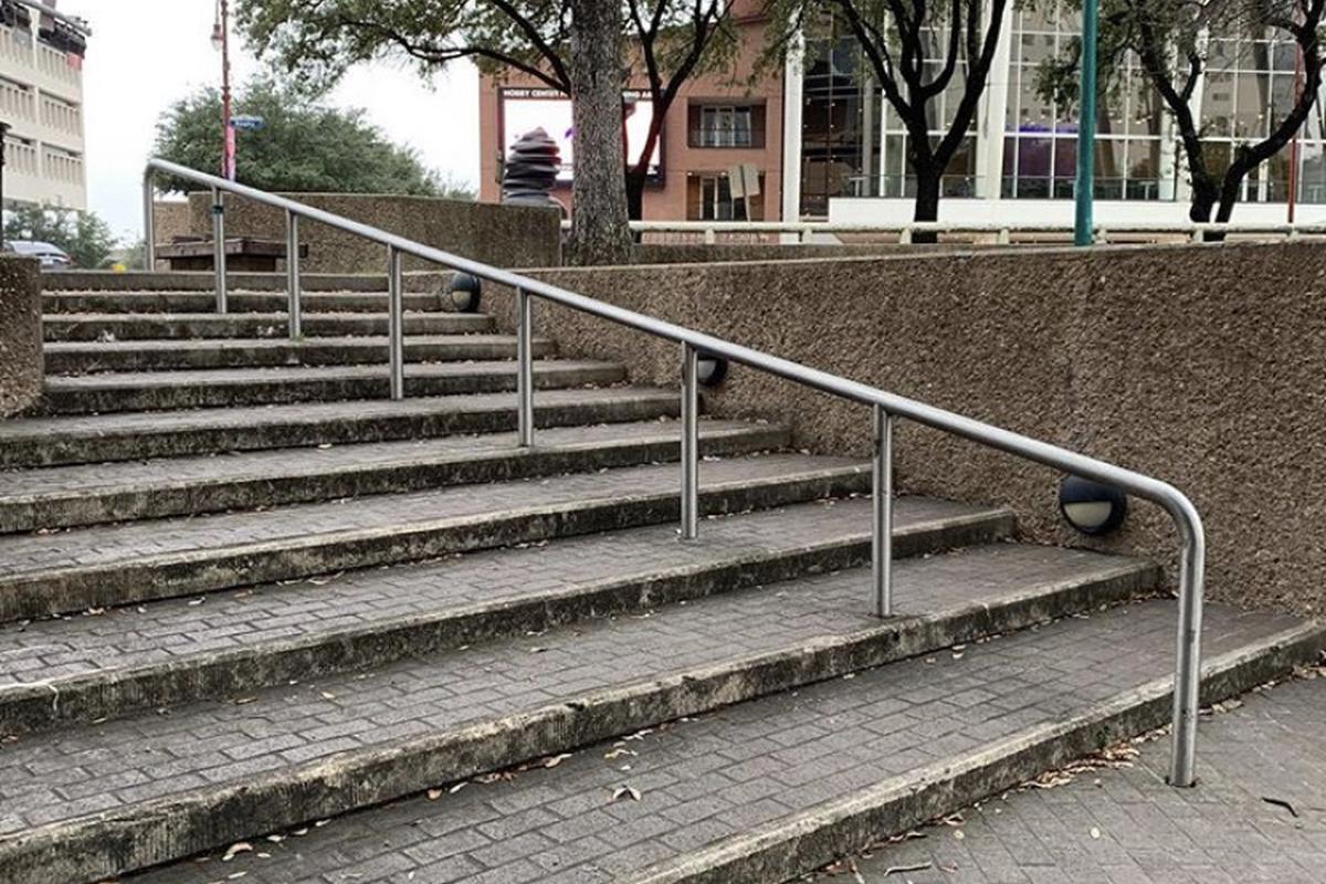 Image for skate spot Tranquility Park 11 Stair Rail