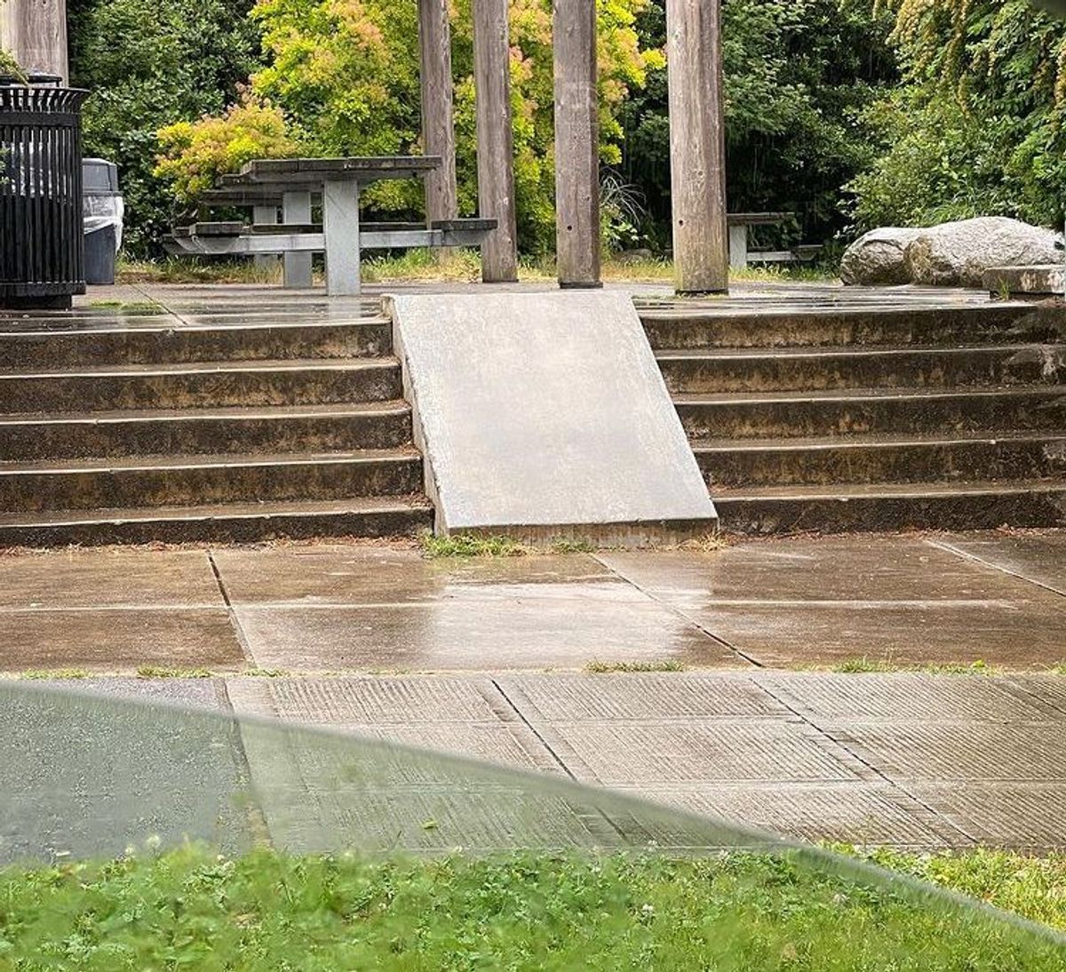 Image for skate spot Kirk Park - 5 Stair Bank