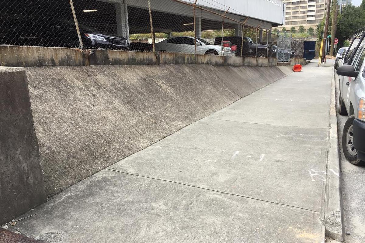 Image for skate spot Buckhead Banks