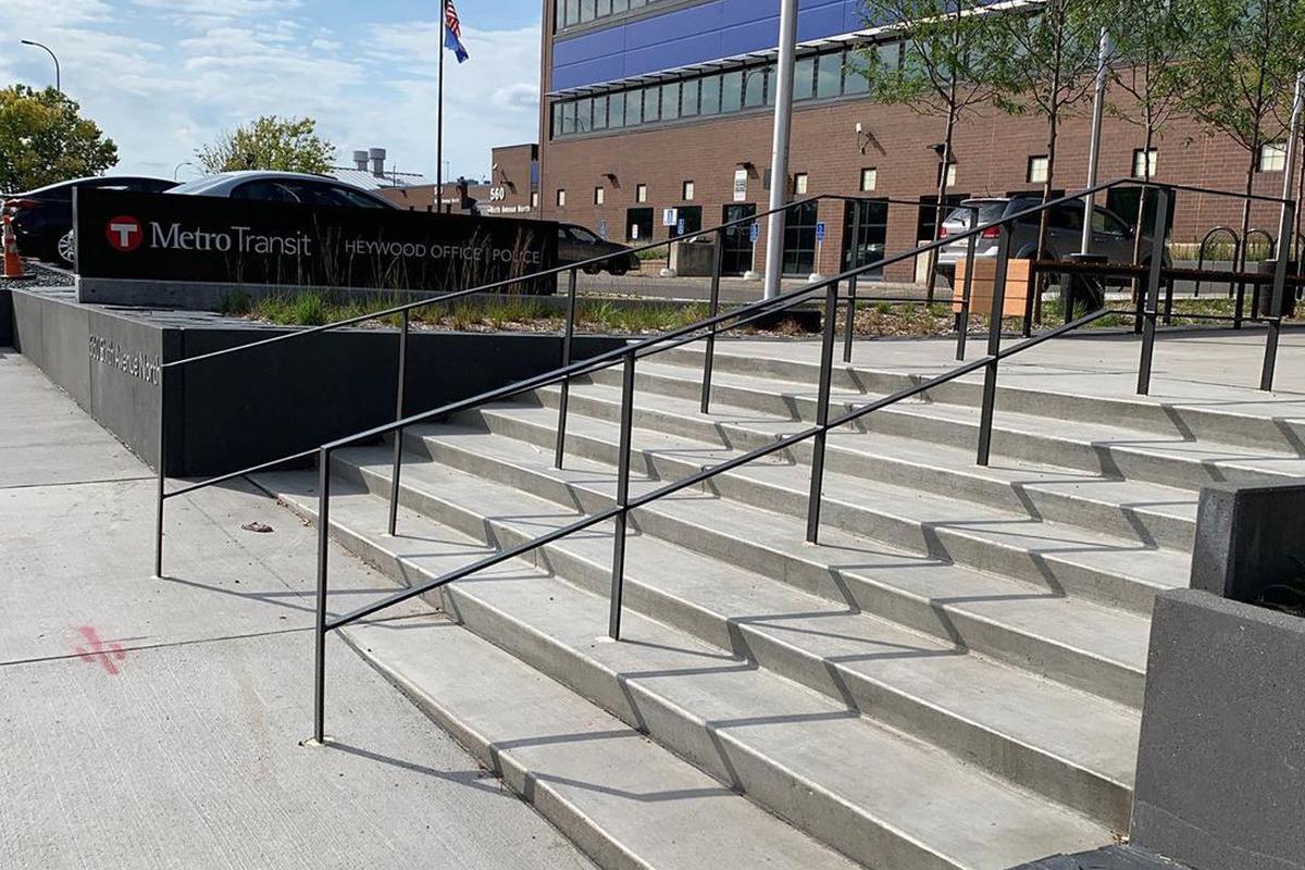 Image for skate spot Metro 8 Stair Rail