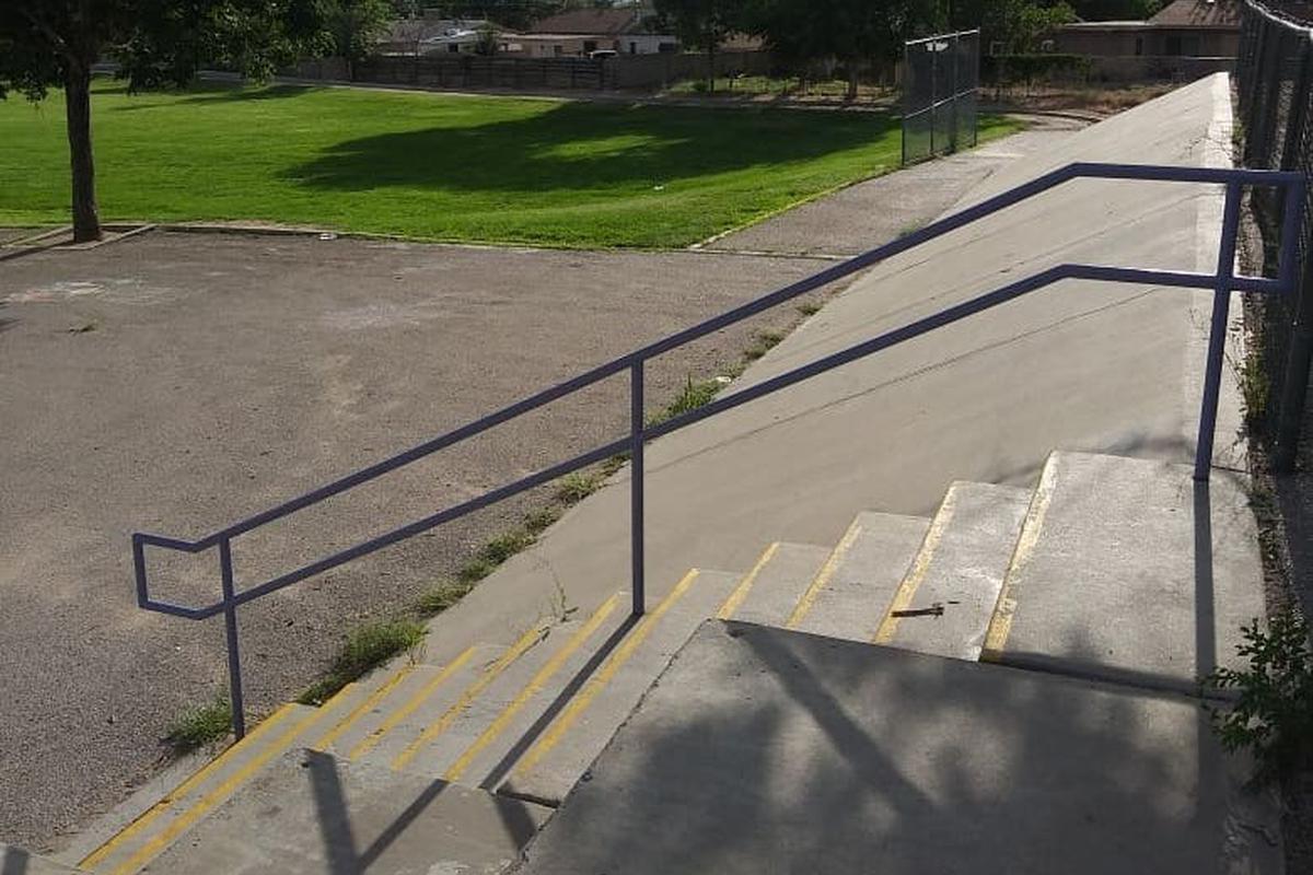 Image for skate spot McCollum Elementary Banks