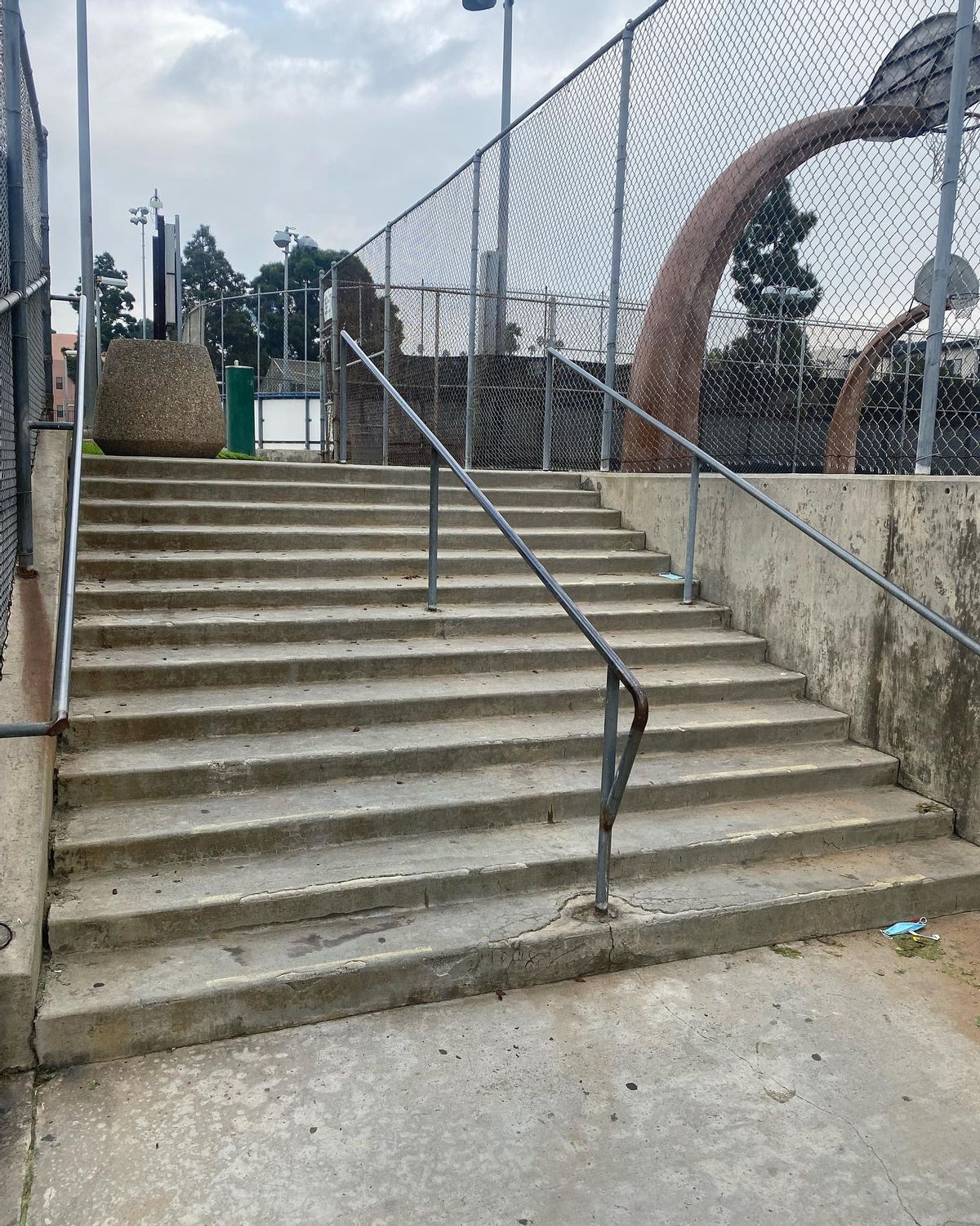 Image for skate spot El Segundo Tennis Courts - 13 Stair Rail