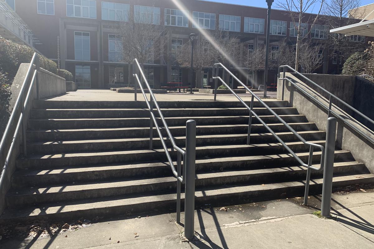 Image for skate spot Grady 9 Stair