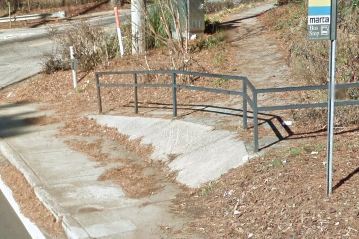 Image for skate spot N Decatur Rd - Bump To Rail