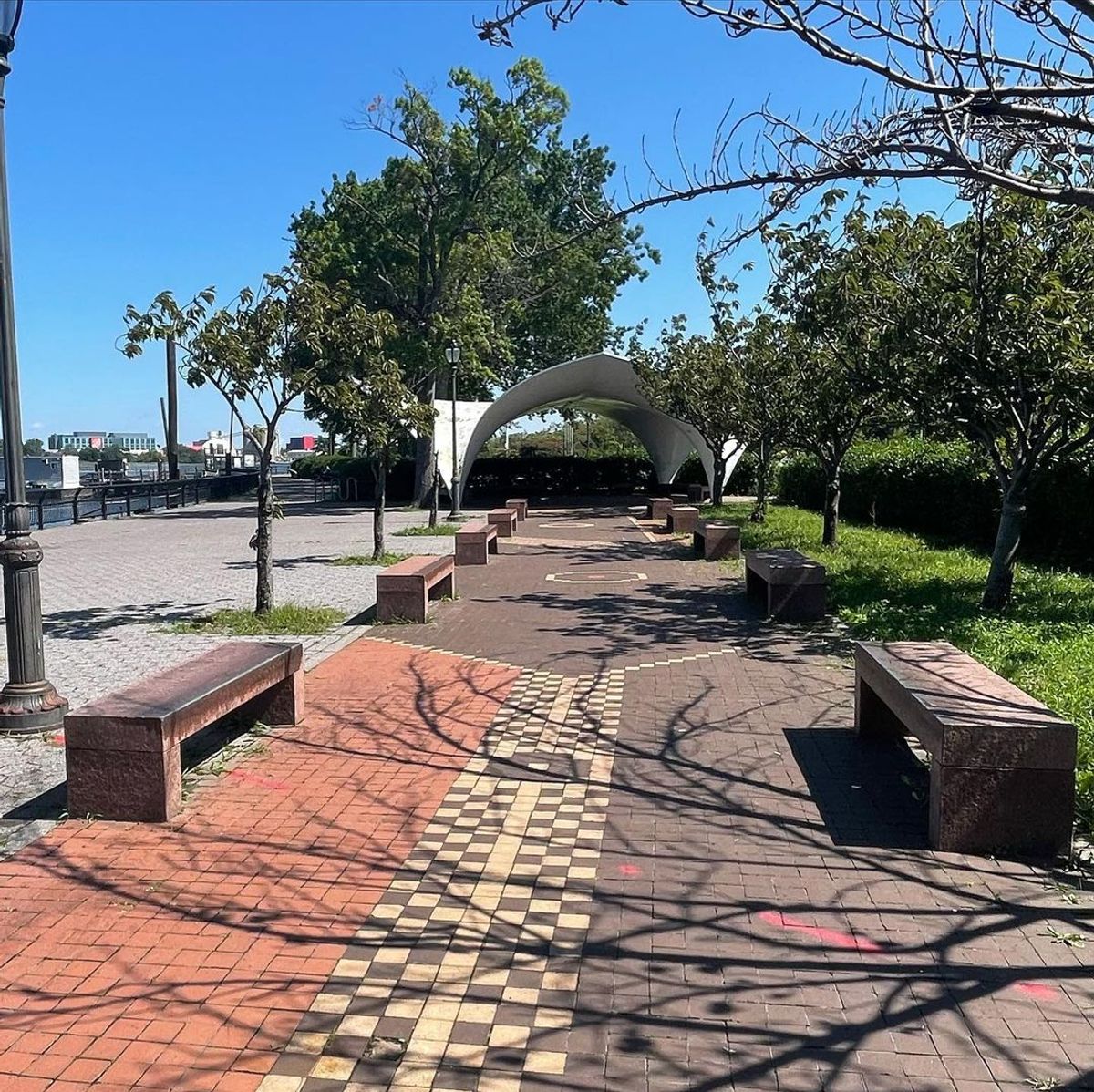 Image for skate spot Citi Field Benches