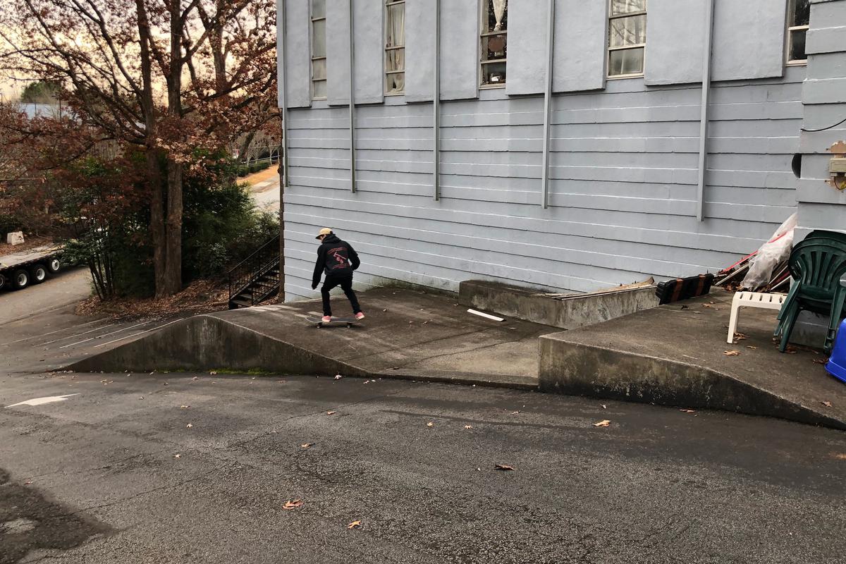 Image for skate spot Double Drop Hill Bomb