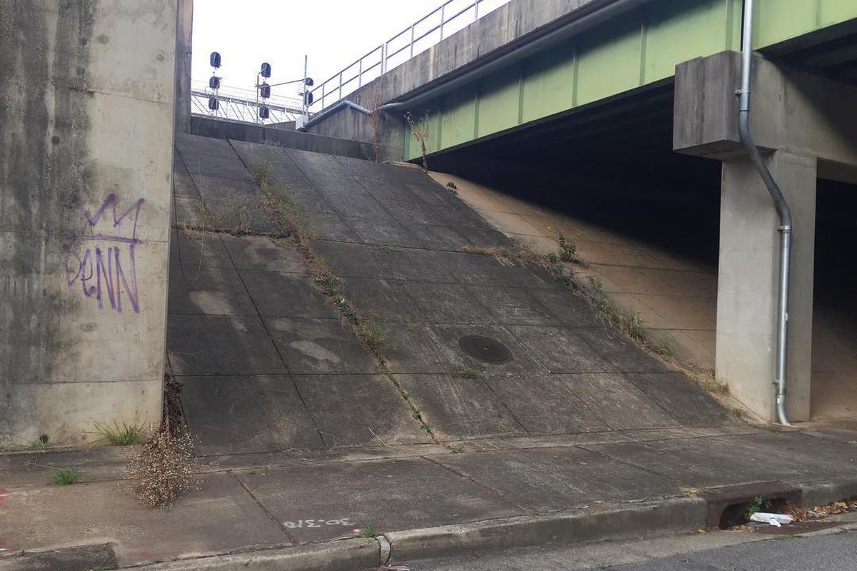 Image for skate spot Gap To Bank