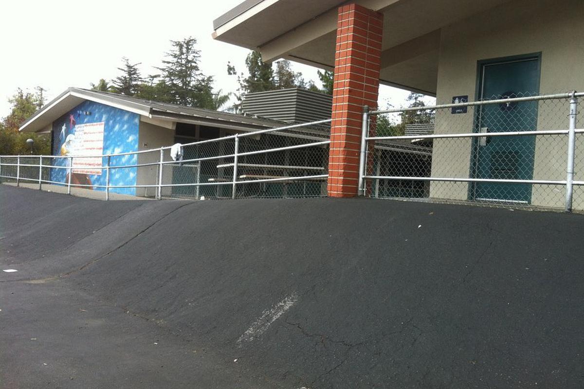 Image for skate spot Arroyo Elementary Bank To Rail