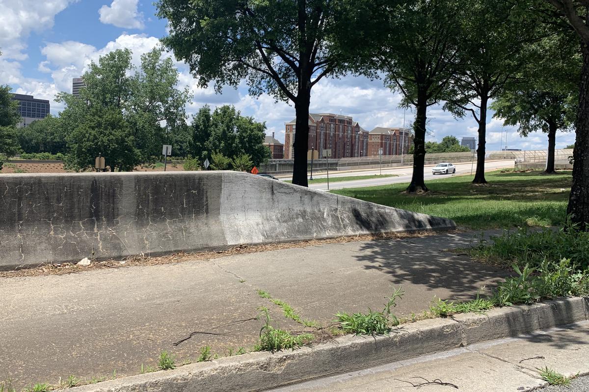 Image for skate spot Ted Turner Up Ledge