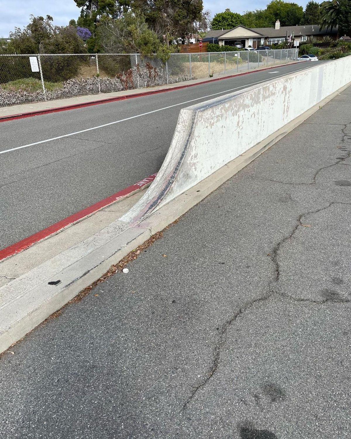 Image for skate spot San Clemente High School - Ride On Ledge