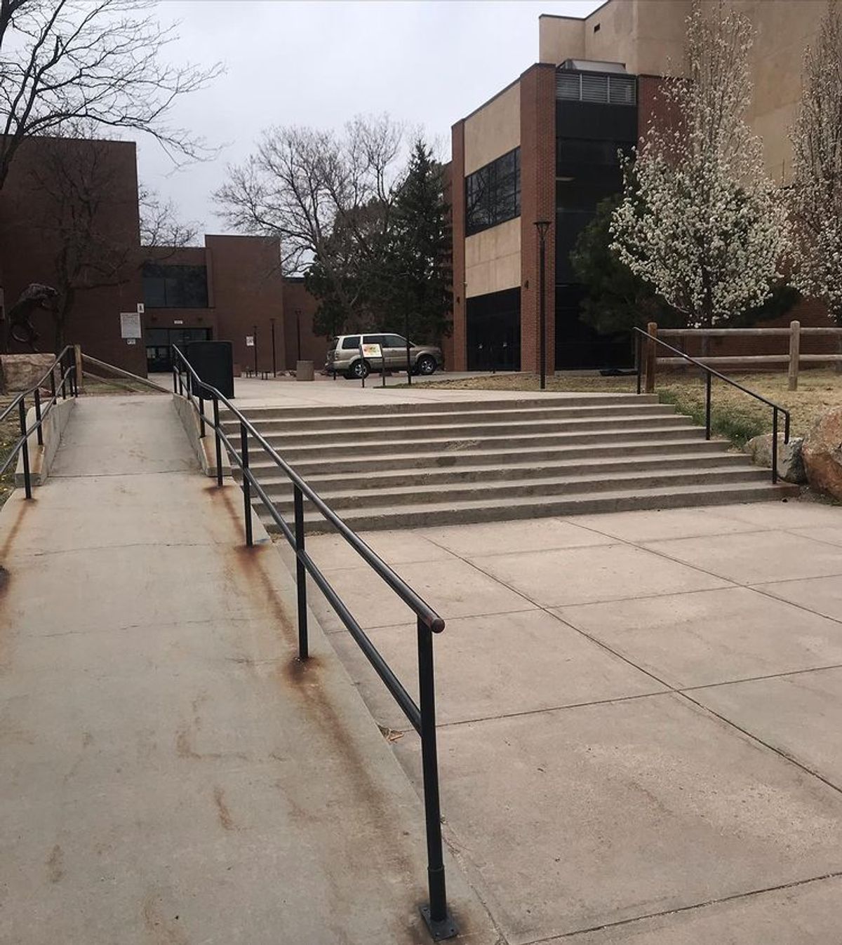 Image for skate spot Coronado High School - 8 Stair Out Rail