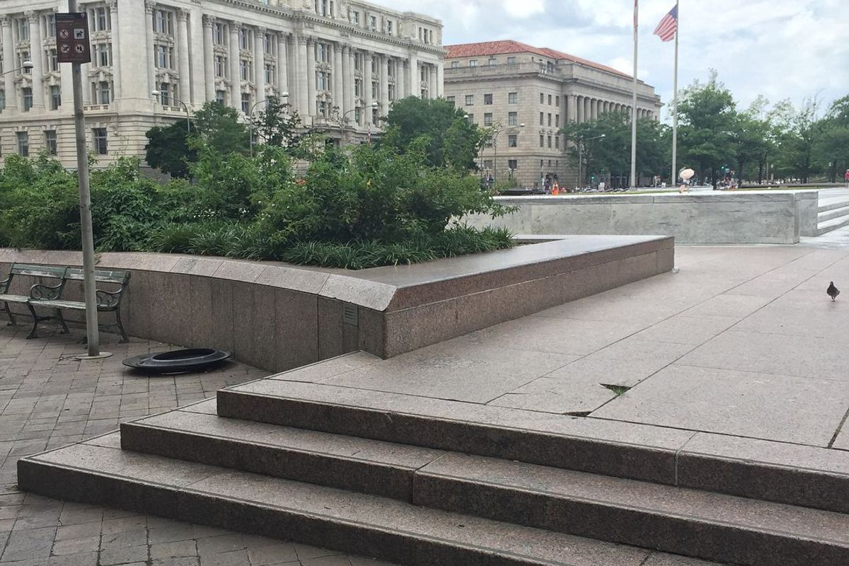 Image for skate spot Pulaski (Freedom Plaza)