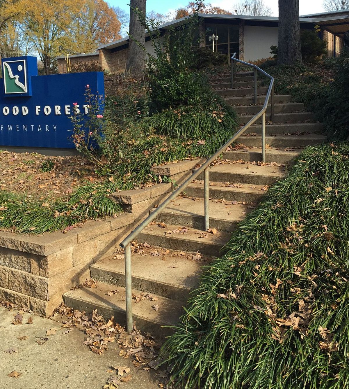 Image for skate spot Sherwood Forest Elementary School - S Rail