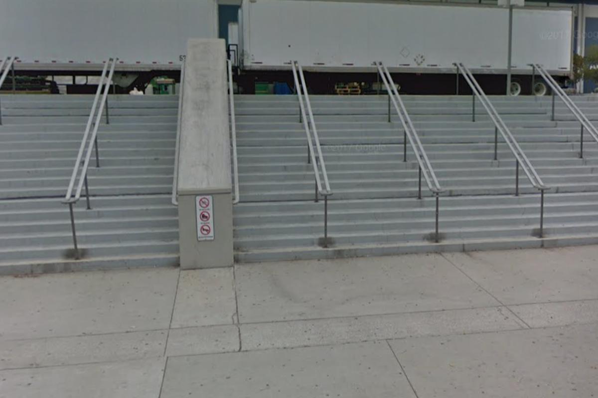 Image for skate spot Staples Center Hubba/18 Stair