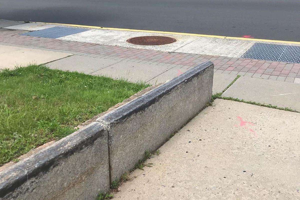 Image for skate spot Courthouse Ledge