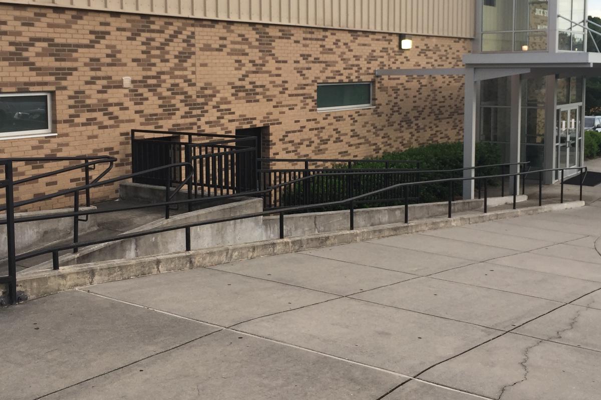 Image for skate spot Notre Dame High School Rail