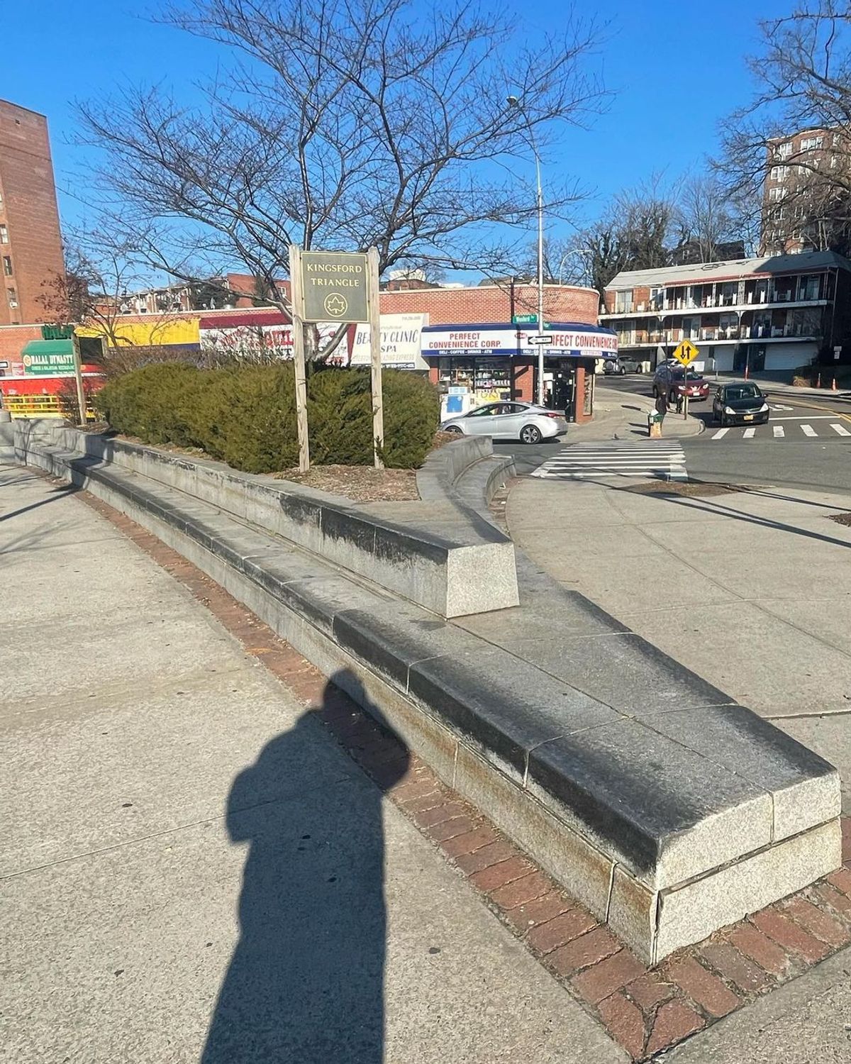 Image for skate spot Kingsford Triangle - Ledges