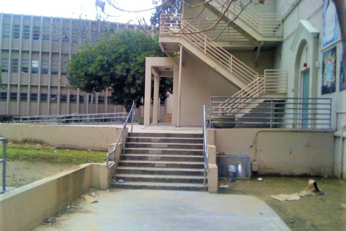 Image for skate spot Belmont 9 Stair