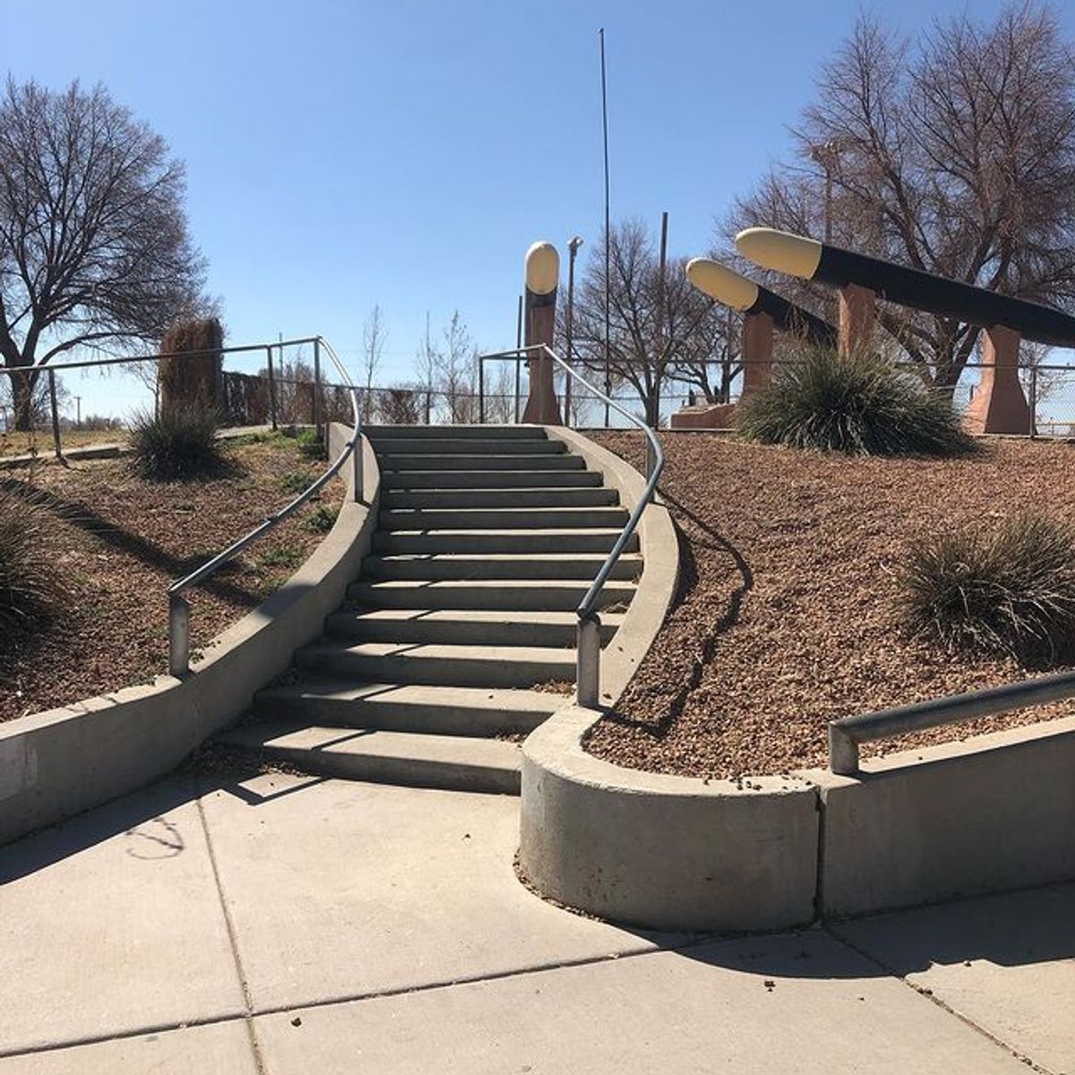 Image for skate spot Bullhead Memorial Park - Curved 13 Stair Rail