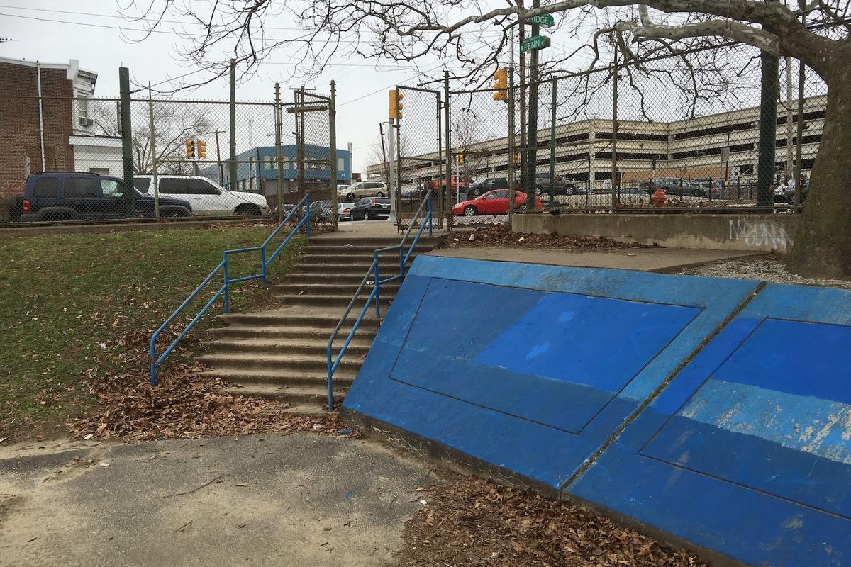 Image for skate spot Frankford Playground Gap To Bank