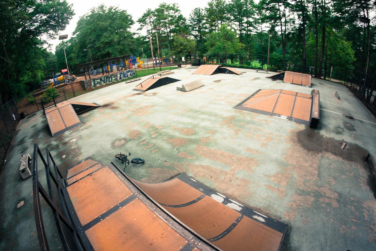 Image for skate spot McKoy Skatepark