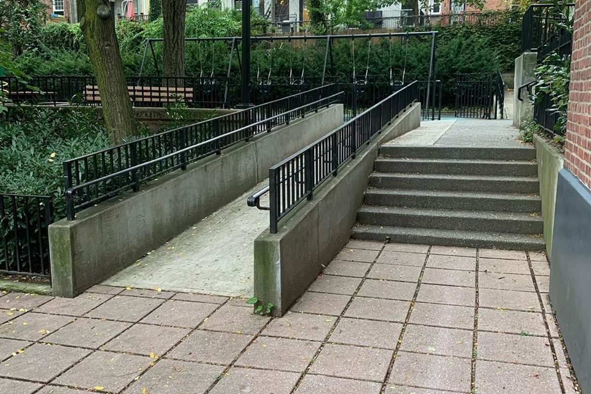 Image for skate spot Crispus Attucks Out Rail