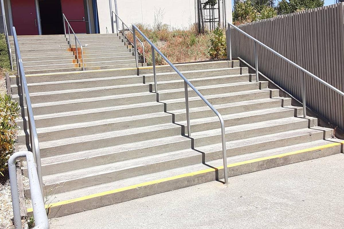 Image for skate spot Campolindo High School 10 Stair Rail