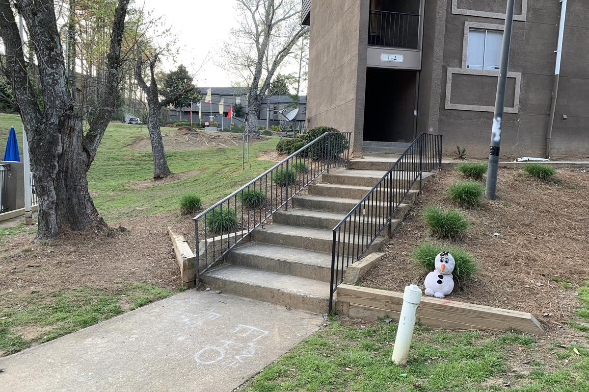 Image for skate spot Long 8 Stair Rail