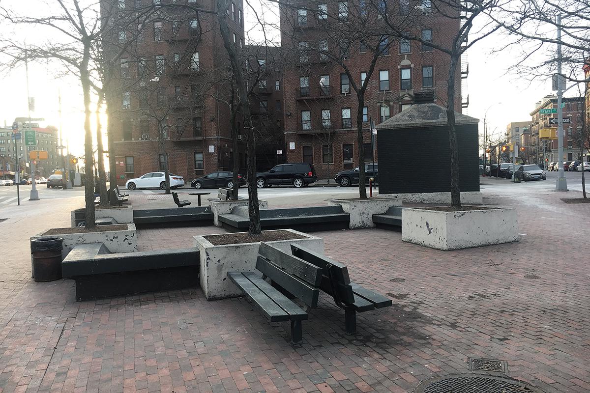 Image for skate spot Bryant Triangle Park