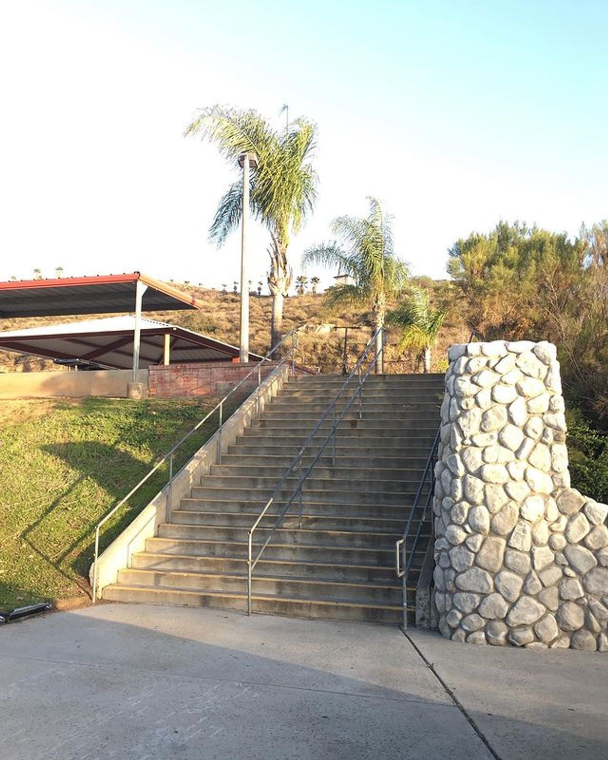 Image for skate spot El Capitan High School 21 Stair Rail