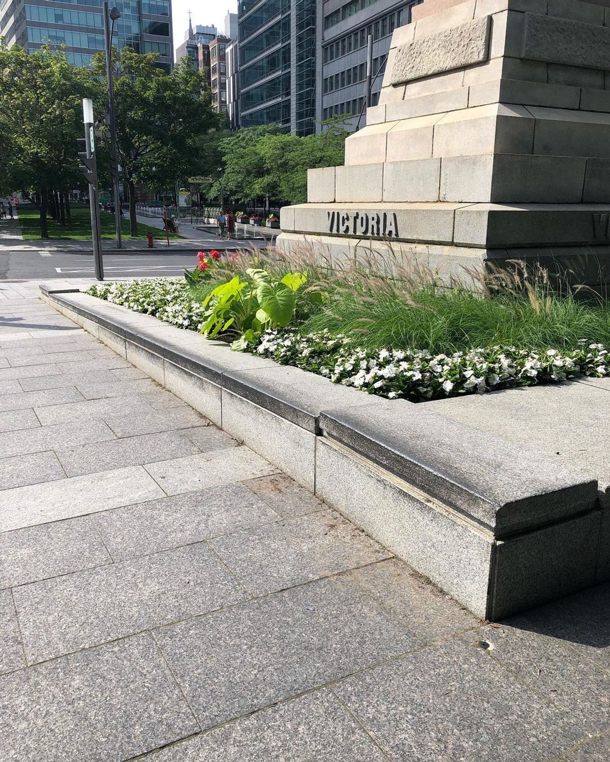 Image for skate spot Victoria Square - Ledges