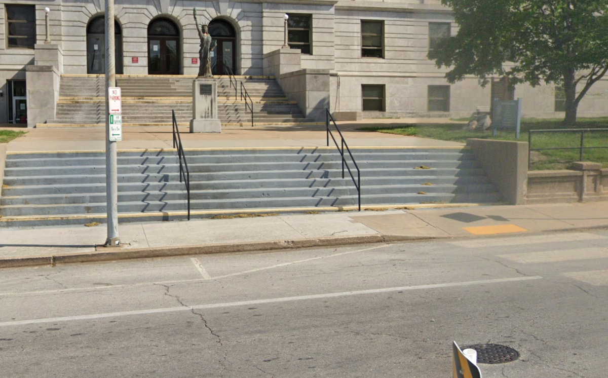 Image for skate spot Courthouse Rails