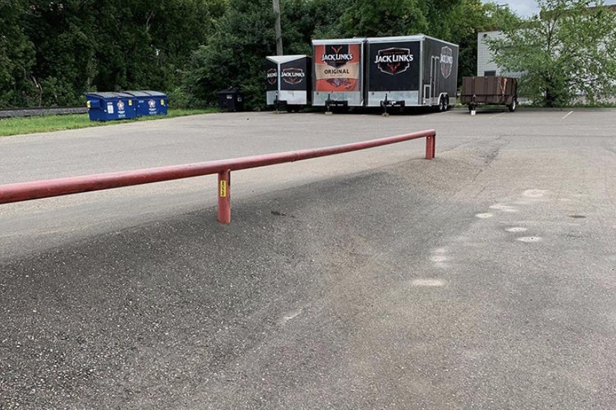 Image for skate spot Bank To Flatbar