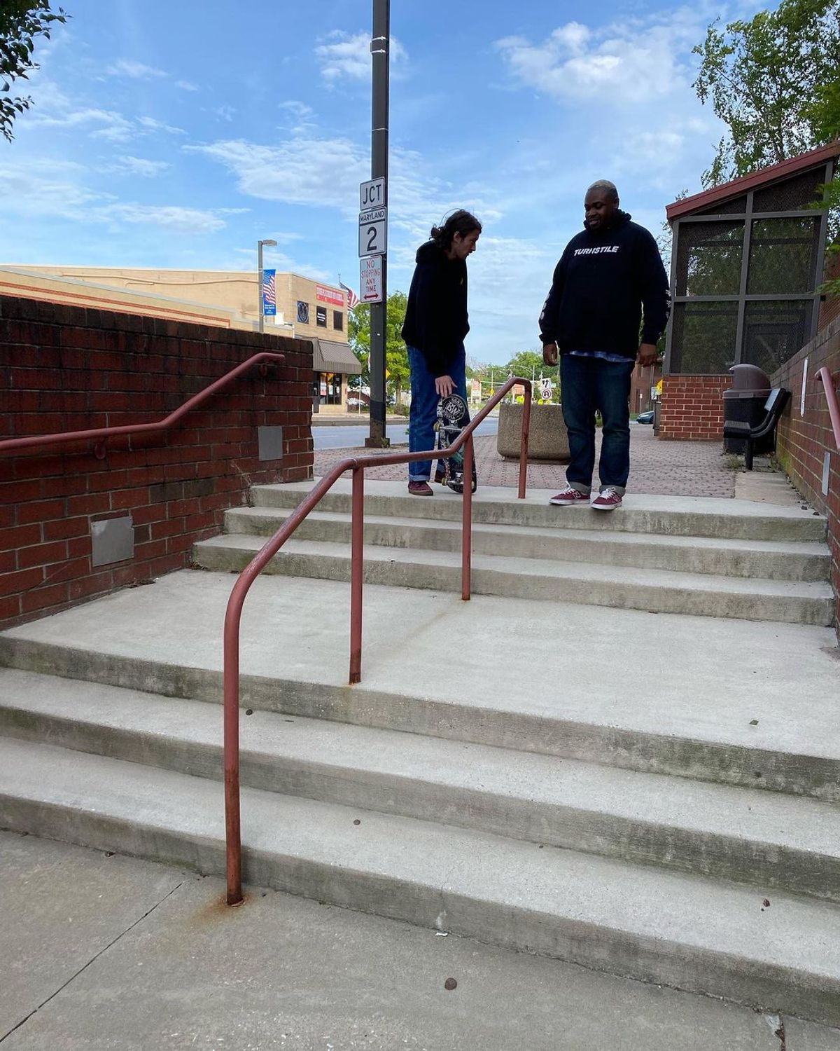 Hollywood High - FindSkateSpots